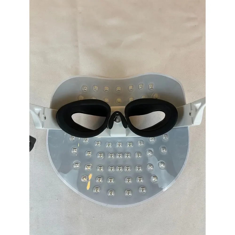 Pre Owned Mirabella Red Light Mask